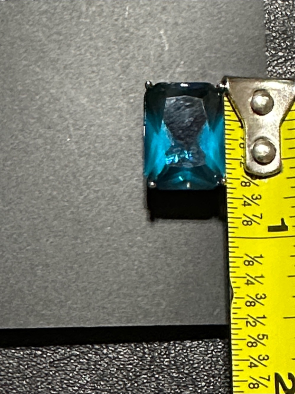 TAHARI Silver Tone Statement Blue Stone Clip On Earrings - Picture 13 of 16
